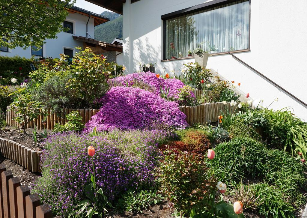 Haus Walser Tarrenz Exterior foto